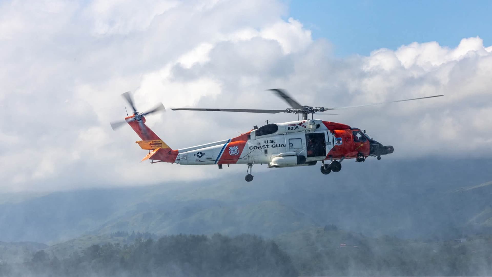 Helicóptero de la Guardia Costera de EUA.