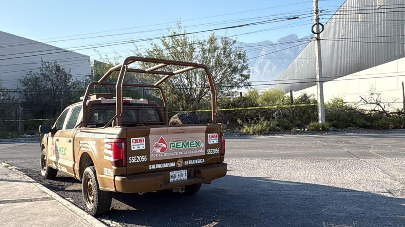 Reportan nueva toma clandestina de hidrocarburo cerca de planta de Pemex