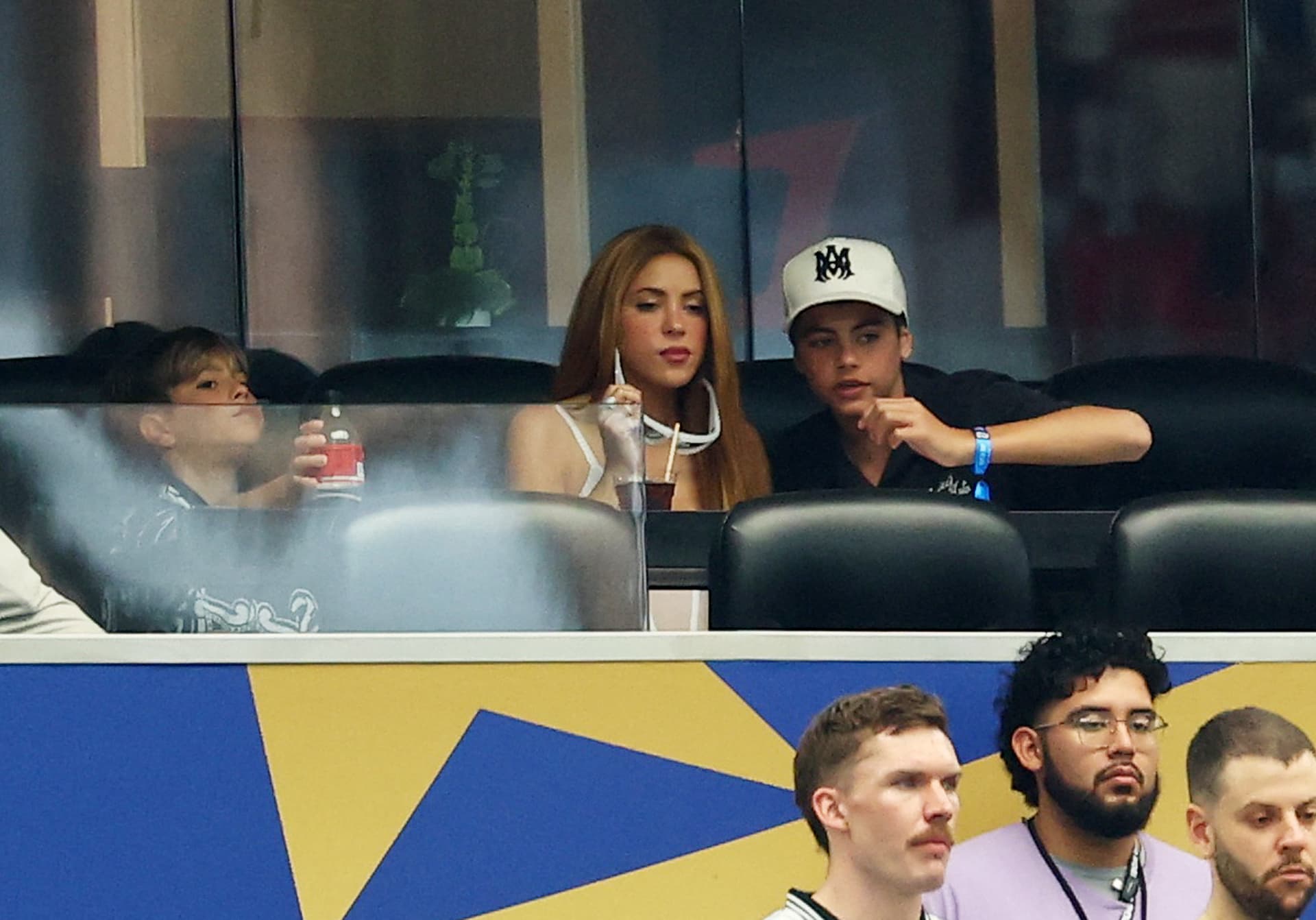 hijo-shakira-milan-video-viral-campeones-mundial-1930