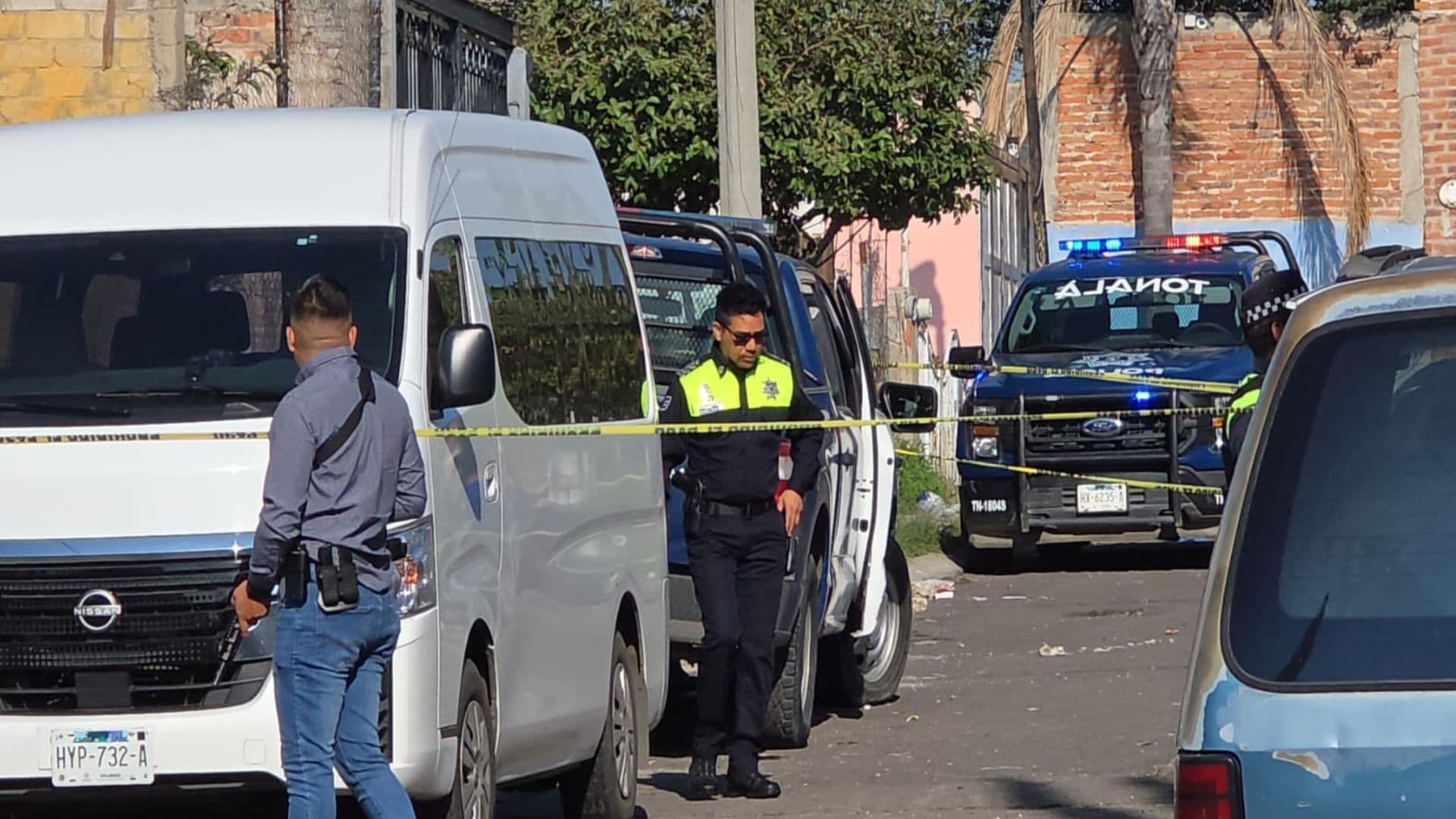 El hombre asesinó as u esposa e hirió a su hijo.