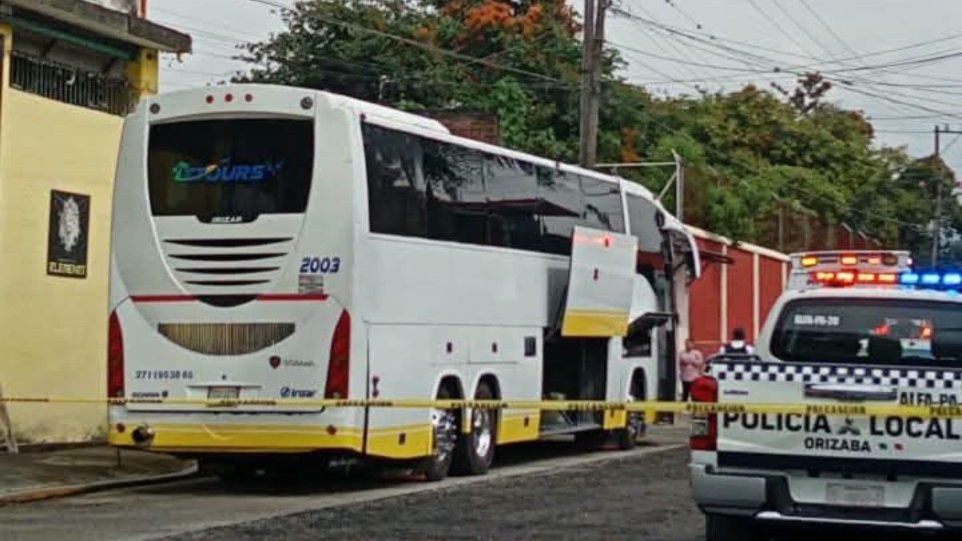 Muere hombre aplastado al reparar pesada unidad en Orizaba.