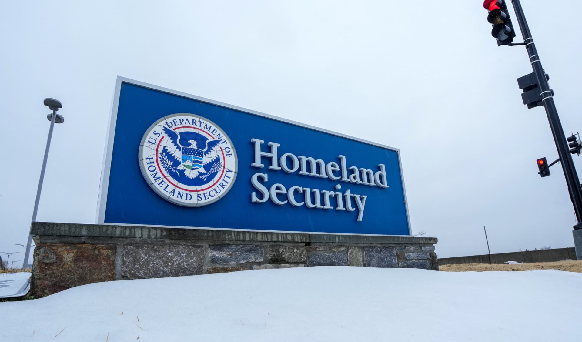 Letrero del Departamento de Seguridad Nacional de los Estados Unidos