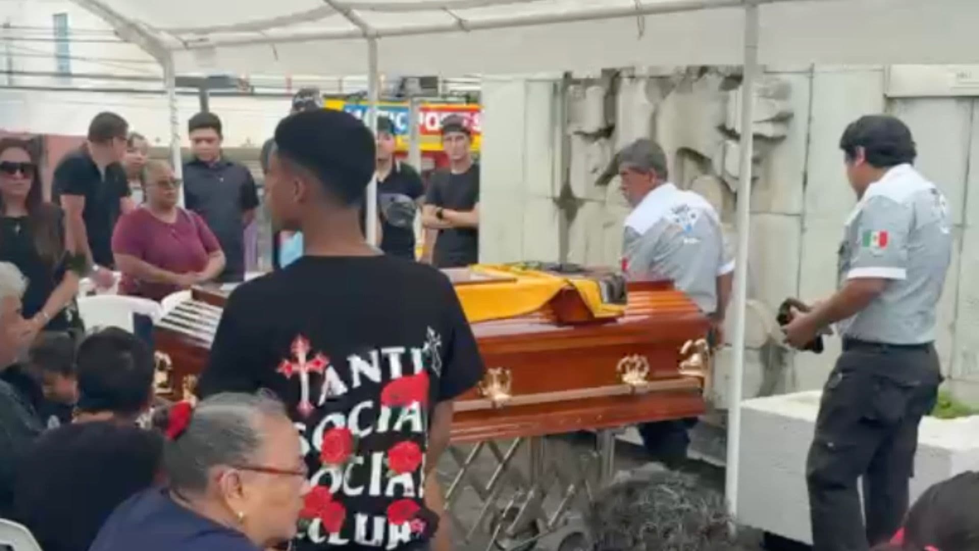 Homenaje cuerpo presente