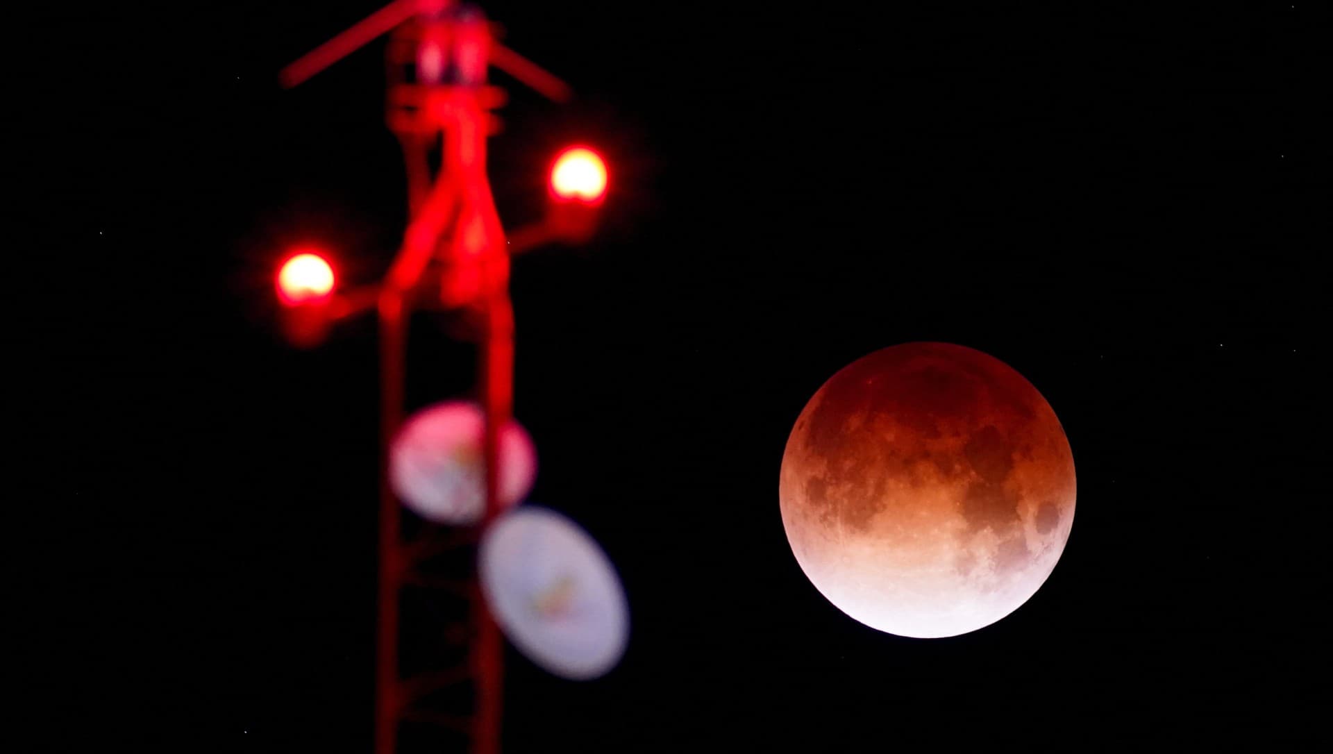 Eclipse lunar en Mexicali