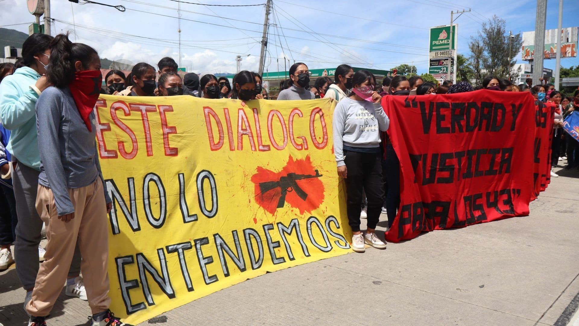 Estudiantes normalistas