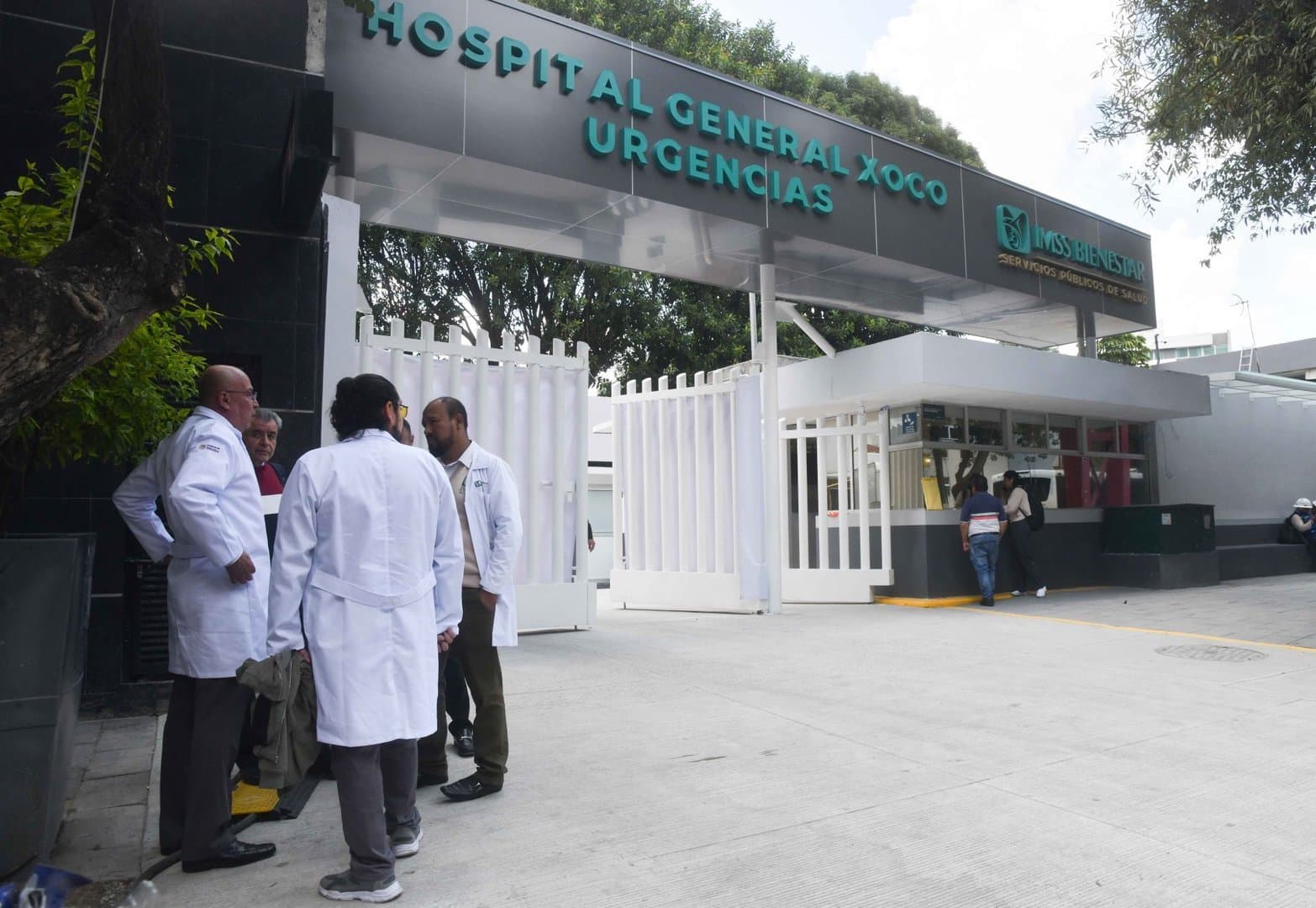 Hospital de Xoco Atiende a 500 Pacientes al Día Entre Carencias y Filtraciones