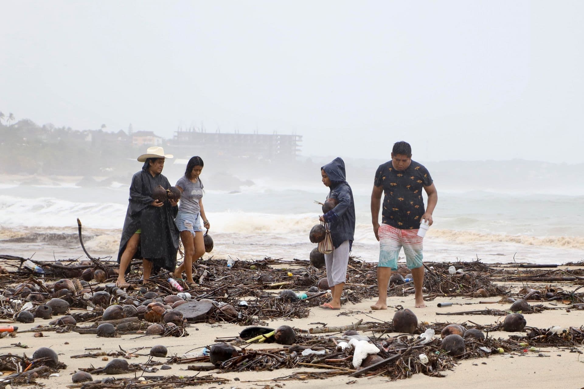 Efectos del huracán Erick en Oaxaca