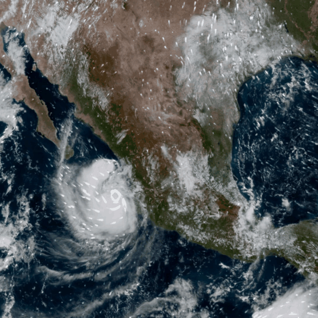 Vista satelital de la ubicación del huracán Simon el 12 de octubre 2026.