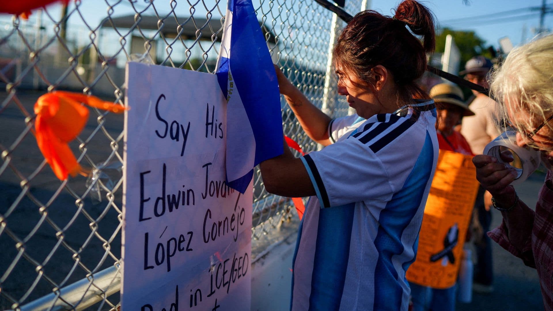 Protesta por muerte de Edwin López-Cornejo