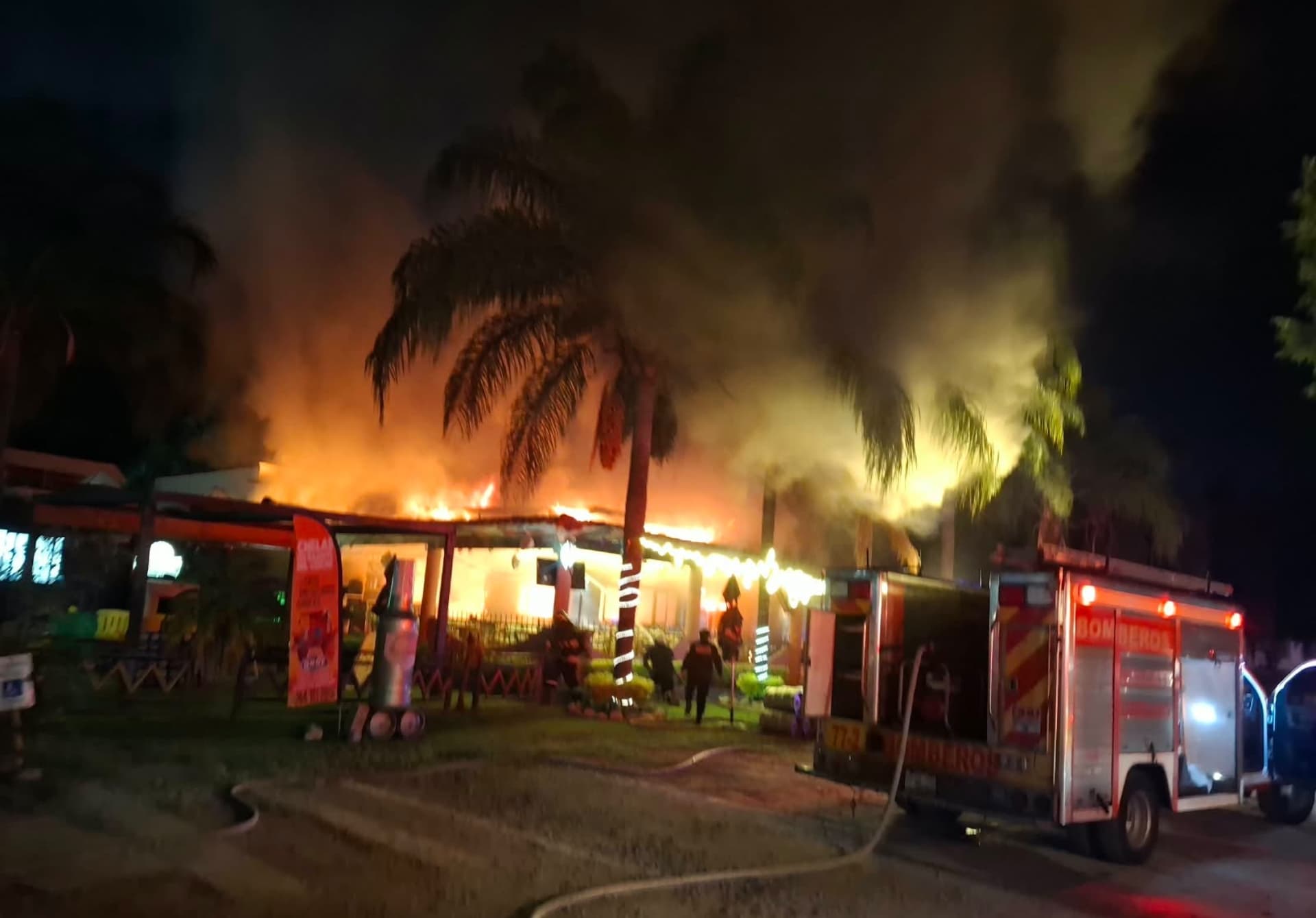 No hubo personas lesionadas por el incendio en la federal a Atlixco.