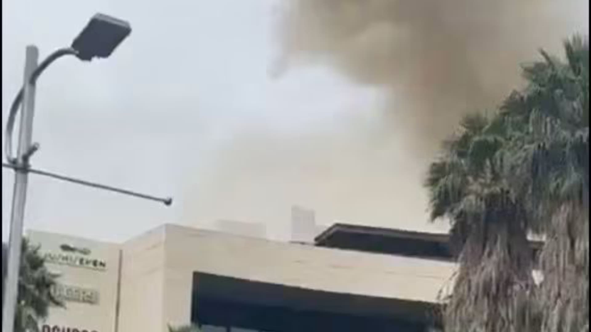 Incendio Edificio Escala Desalojado Calle Paseo Ópera Sonata San Andrés Cholula Puebla