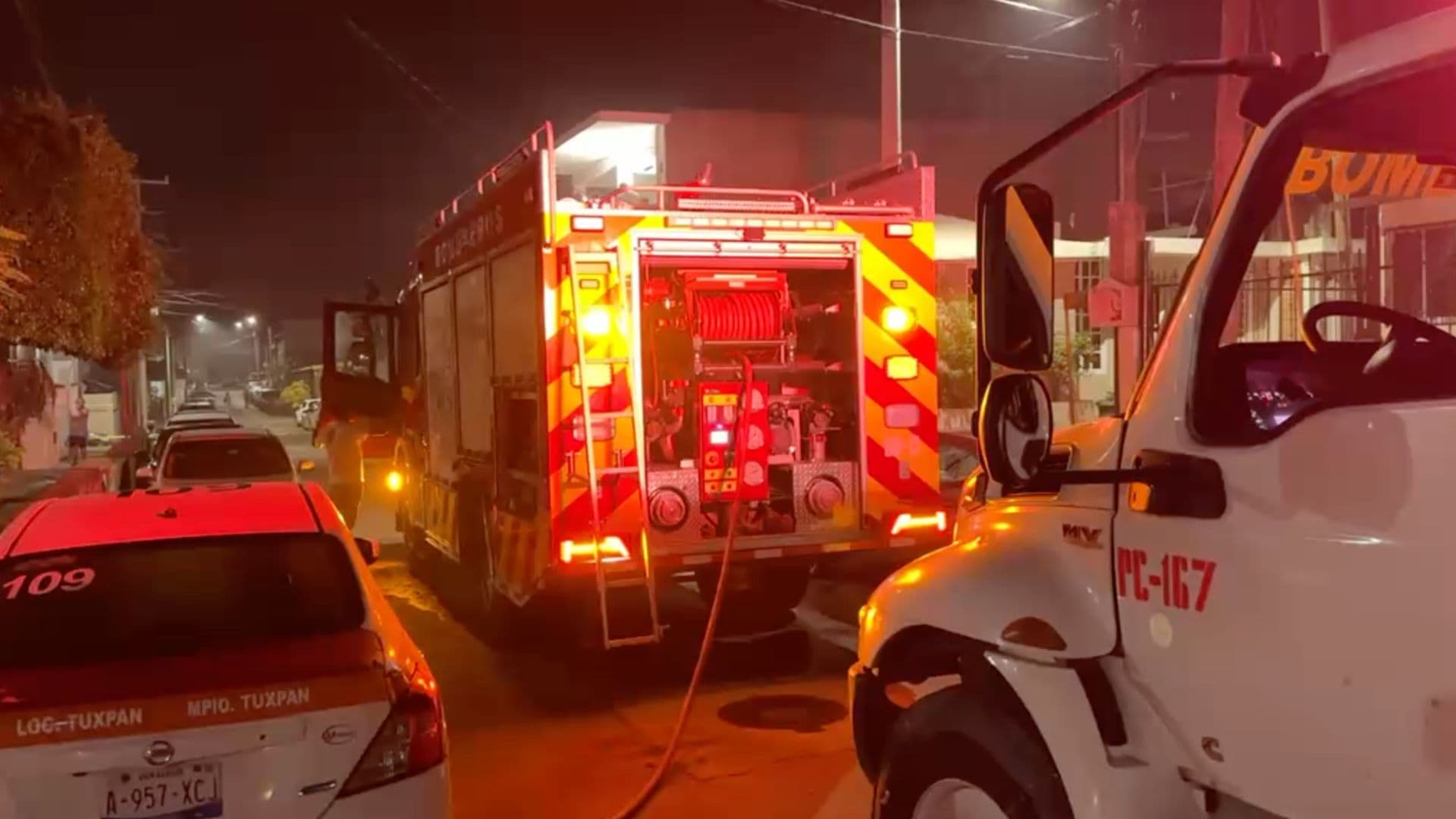 Incendio en Vivienda de Tuxpan, Veracruz, Moviliza a Cuerpos de Emergencias
