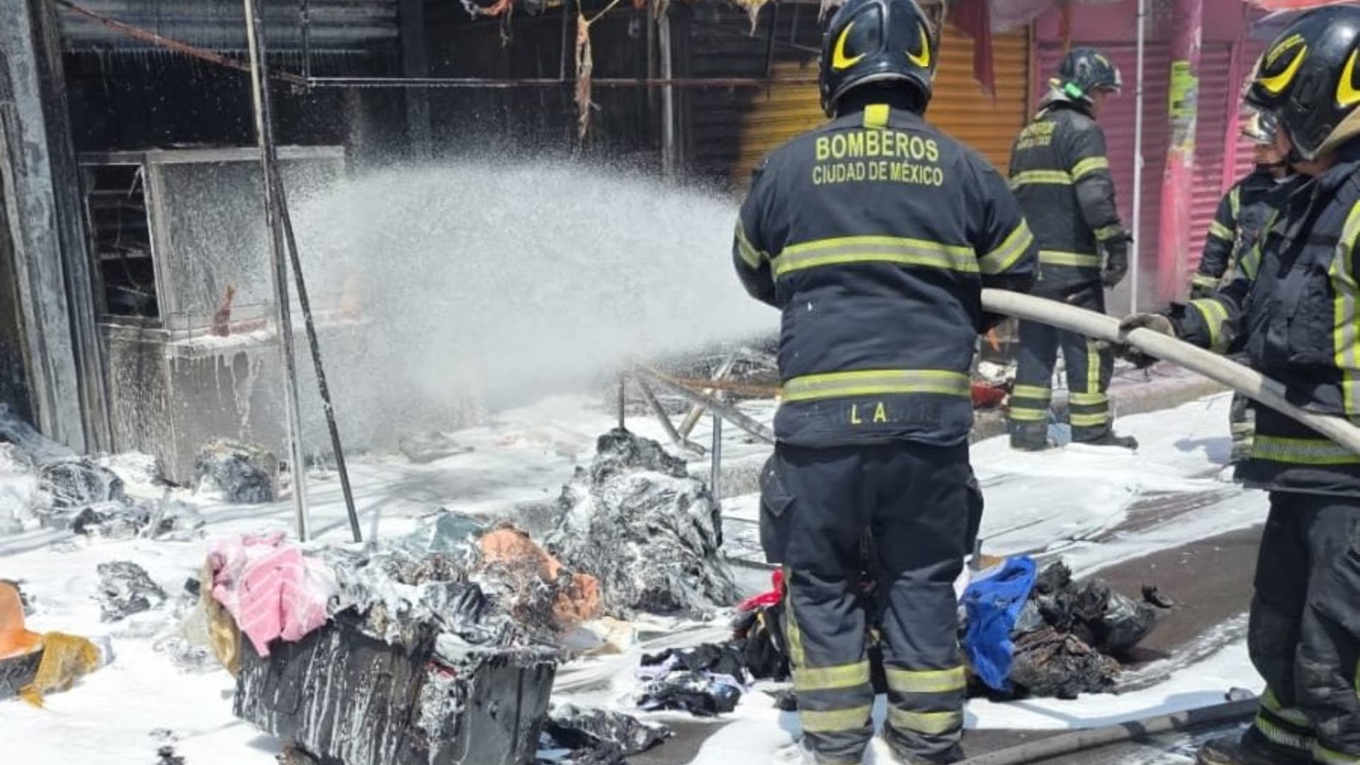 El incendio paradero Santa Marta en Iztapalapa provocó pánico