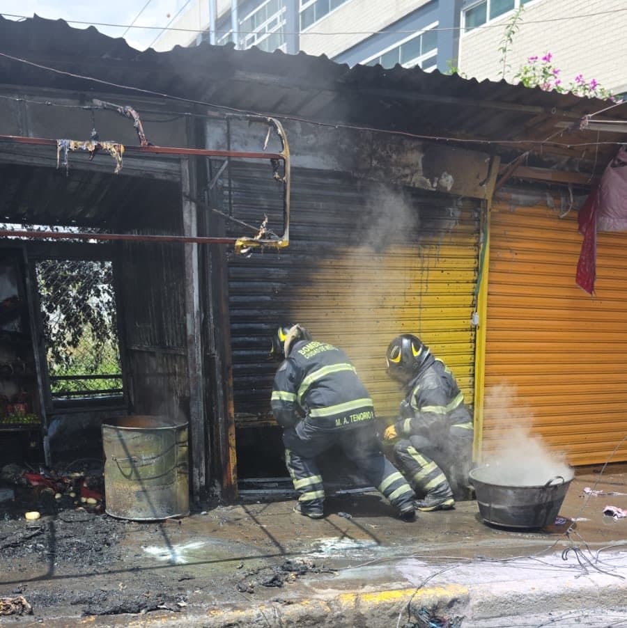 Incendio paradero Santa Marta Iztapalapa