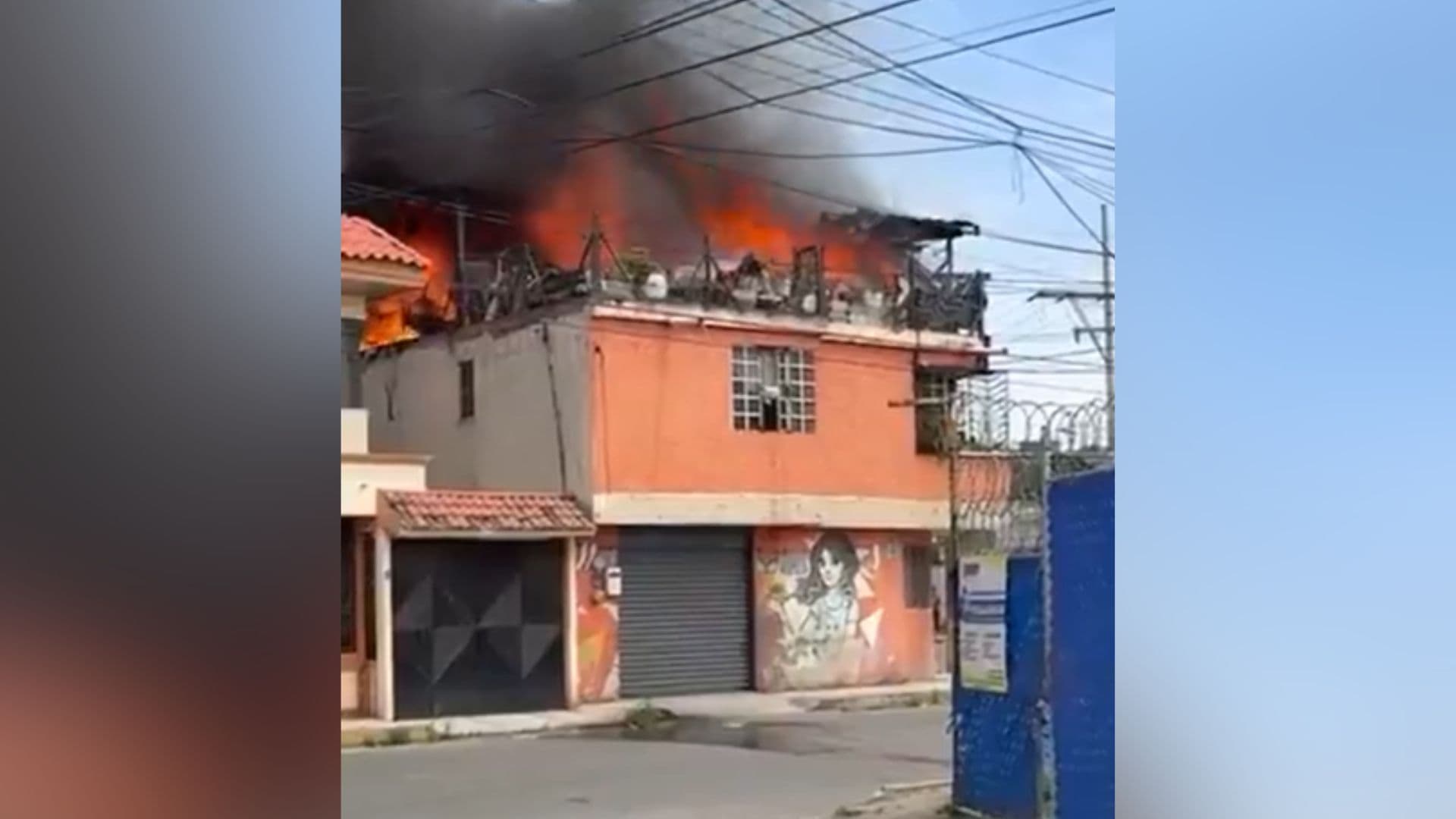 Incendio Vivienda Avenida Juárez Calle Miguel Hidalgo Manantiales San Pedro Cholula Puebla