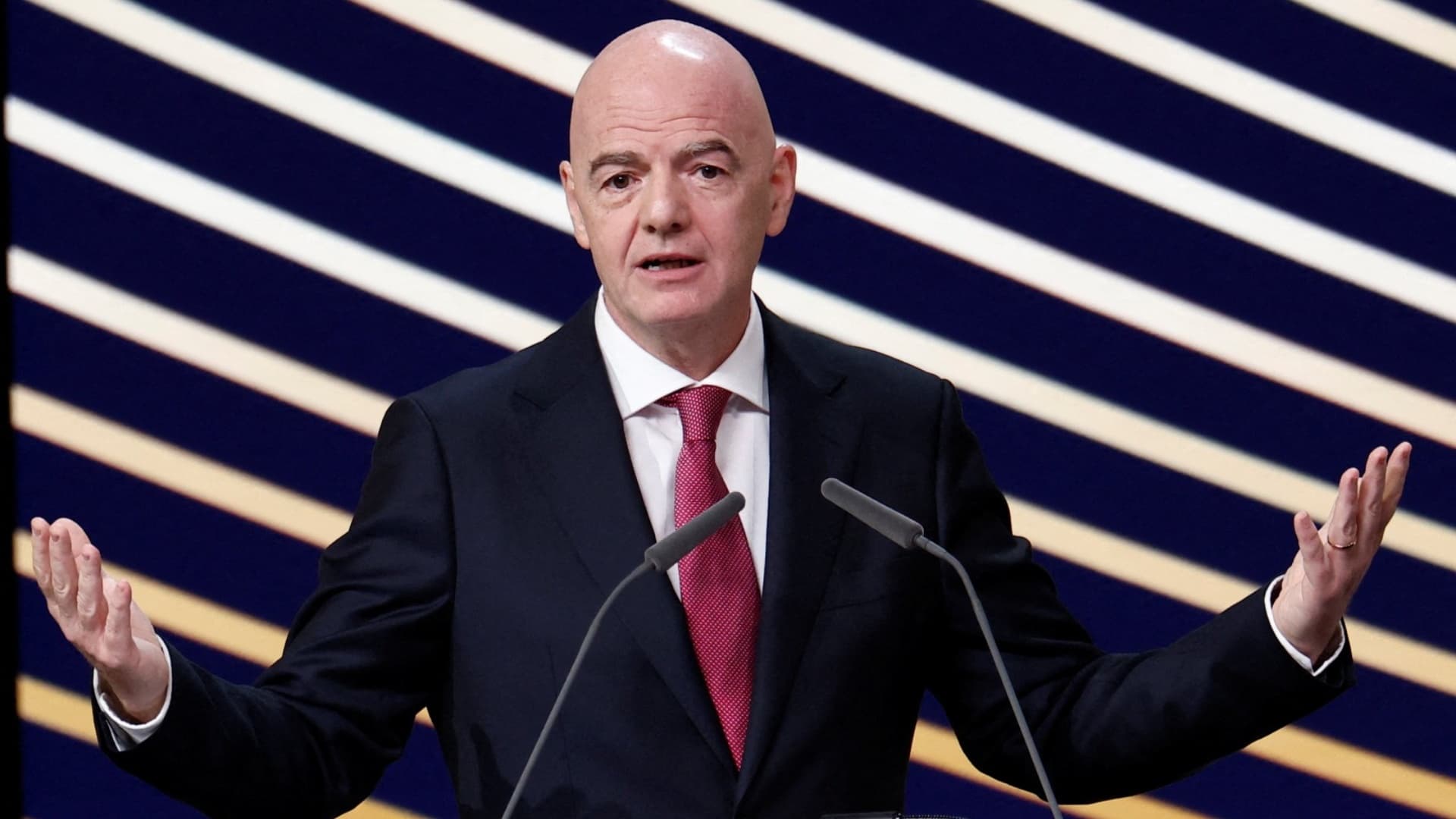 Giannni Infantino echó atrás el proyecto de inversiones privadas en la Copa del Mundo