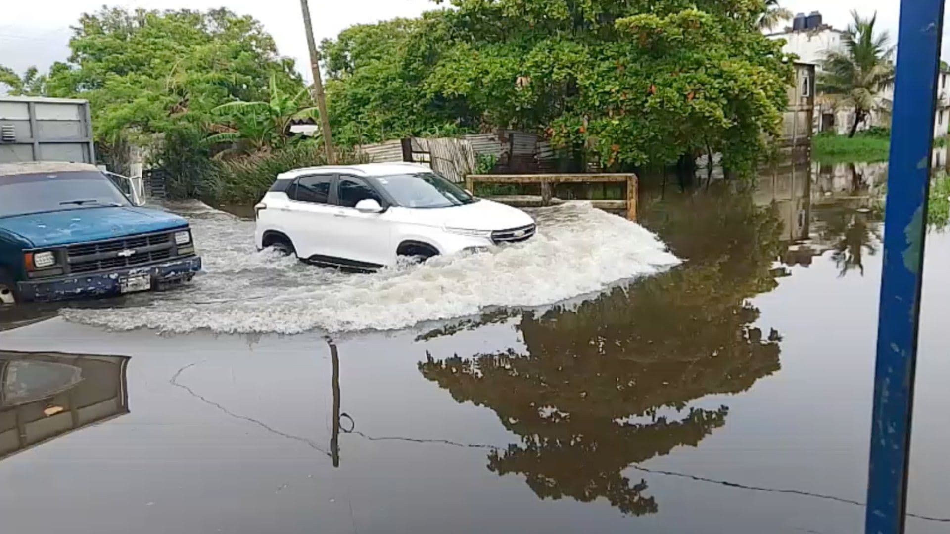 Lluvias en Coatzacoalcos dejan afectaciones