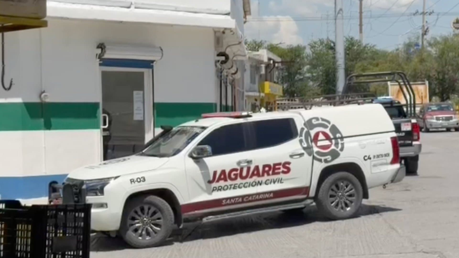 Protección Civil de Santa Catarina en consultorio médico