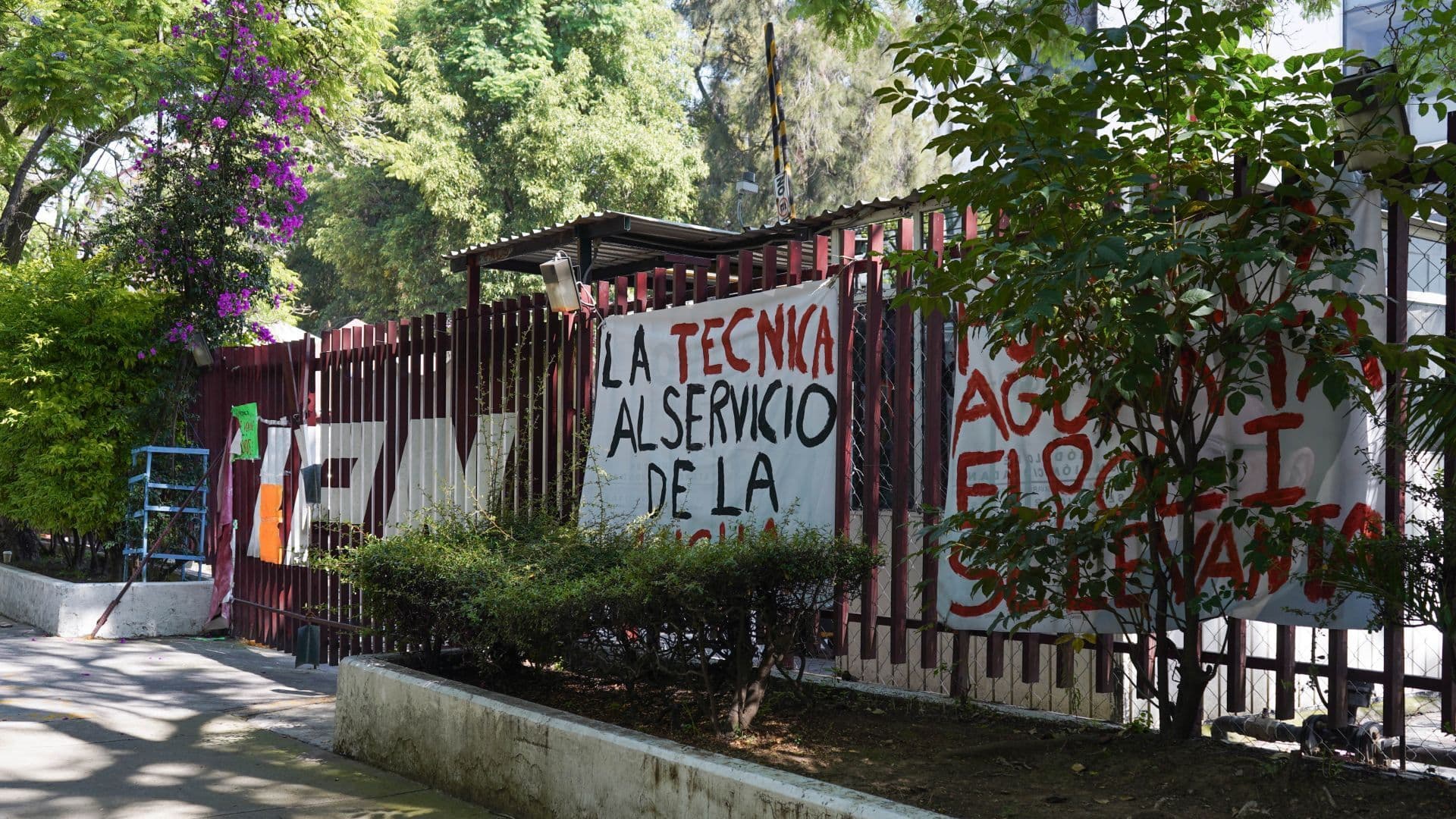 Protestas en instalaciones de Canal Once del IPN