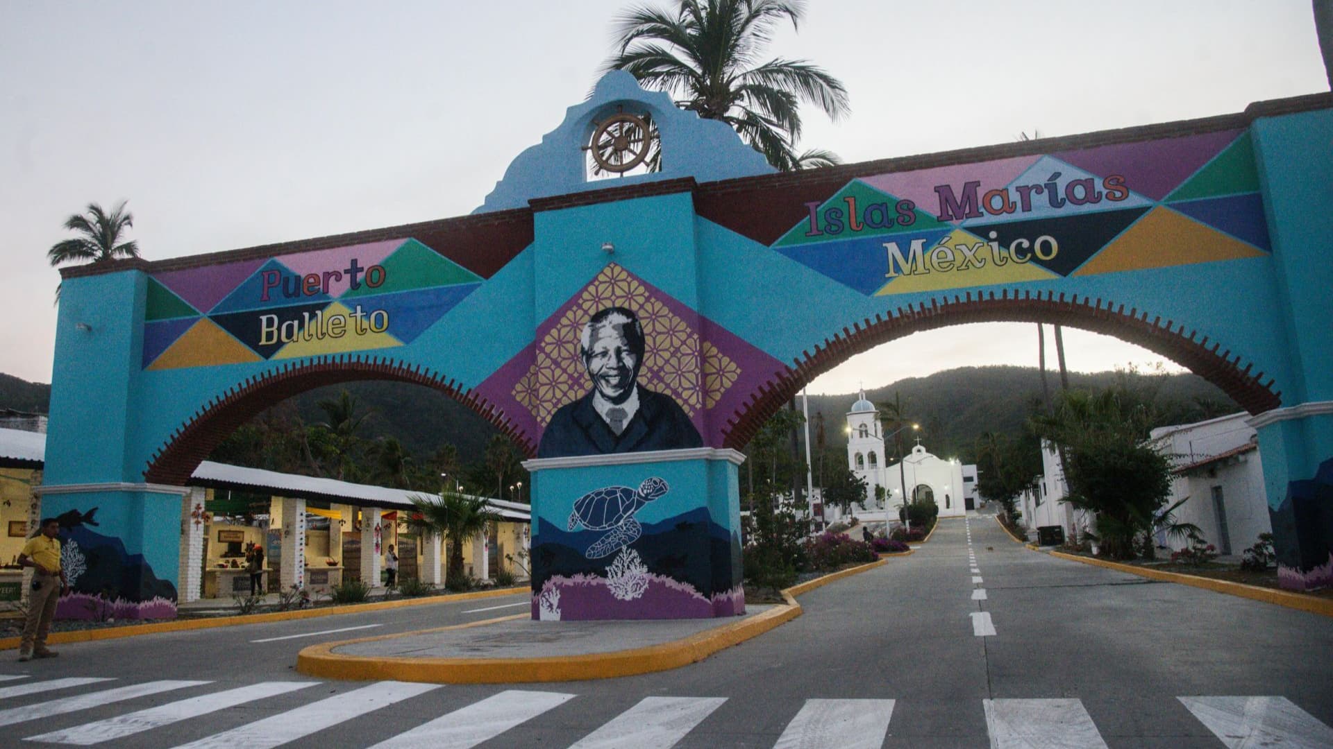 Entrada al complejo turístico de las Islas Marías