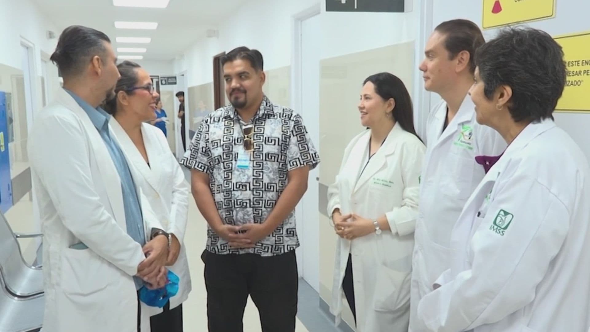 Médicos del IMSS realizaron una compleja reconstrucción facial para un joven de 29 años de edad.