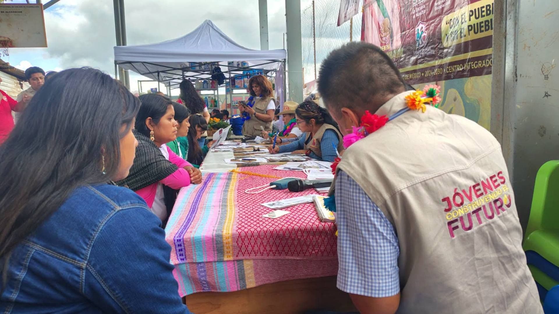 Oficinas Móviles Jóvenes Construyendo el Futuro 2026.