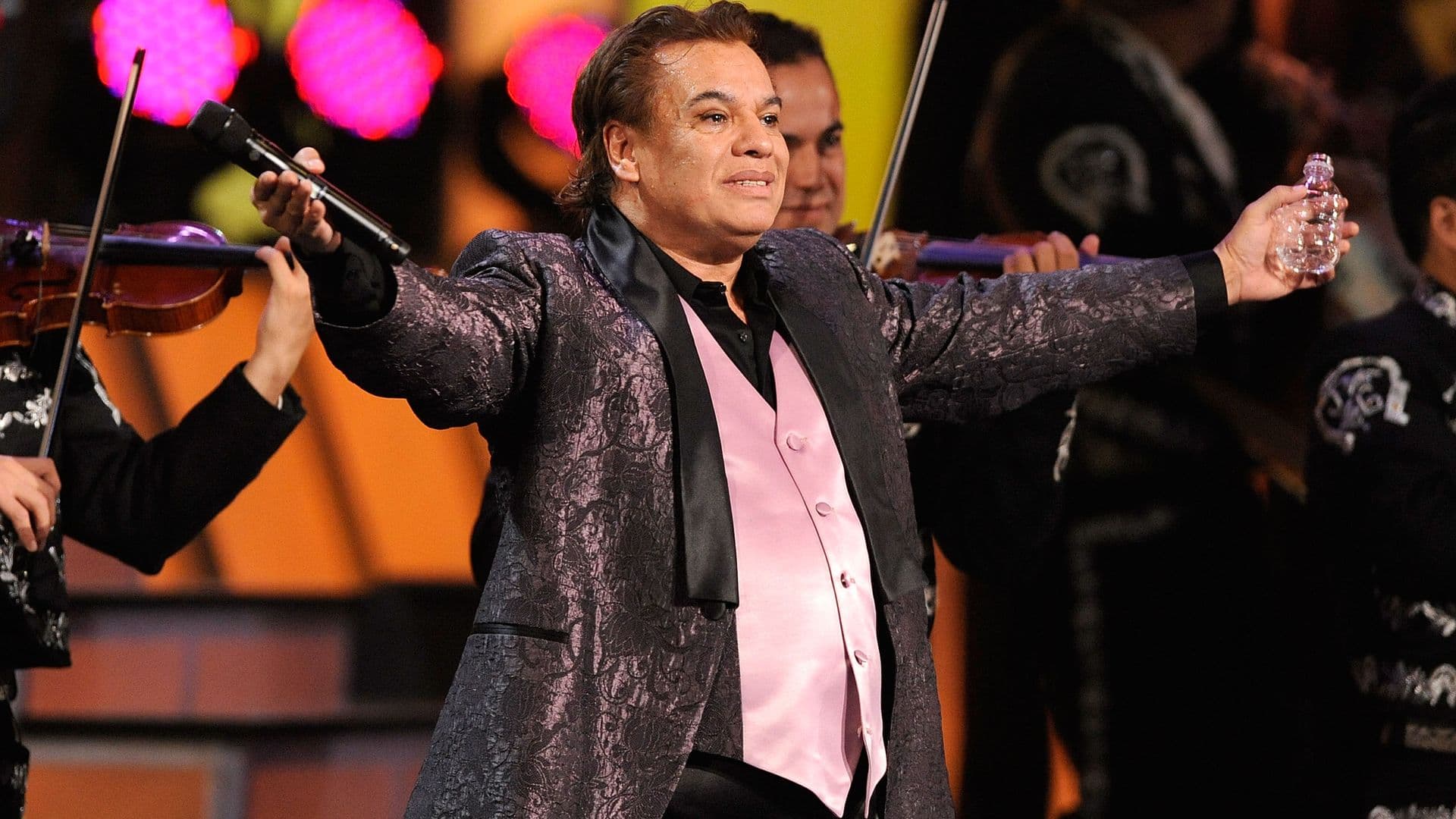 juan-gabriel-canciones-para-otros-artistas-exitos