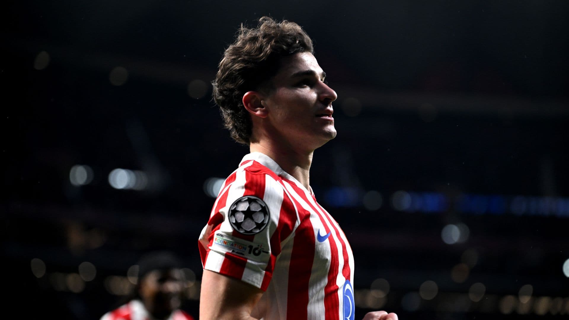 Julián Álvarez durante un partido de la Champions League con el Atlético de Madrid