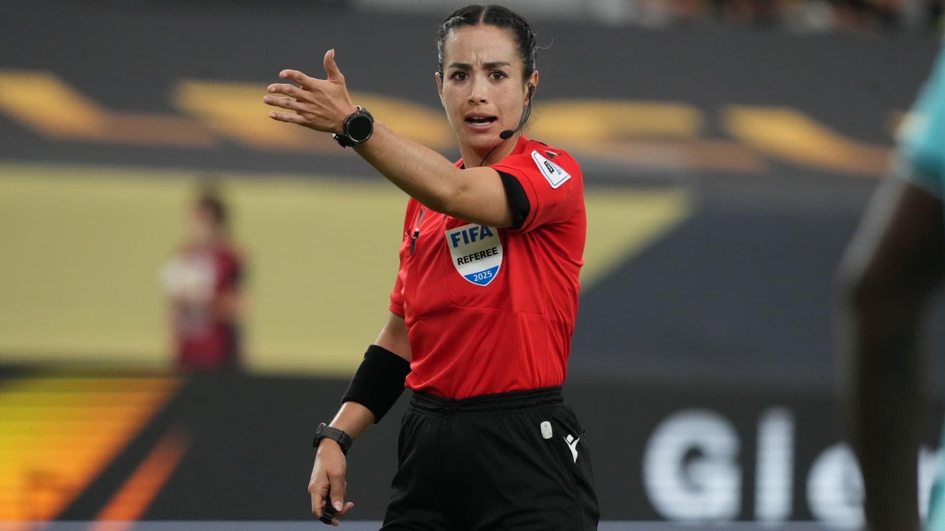 Katia Iztel García recibió un balonazo en el rostro, que muchos aseguran que fue premeditado.