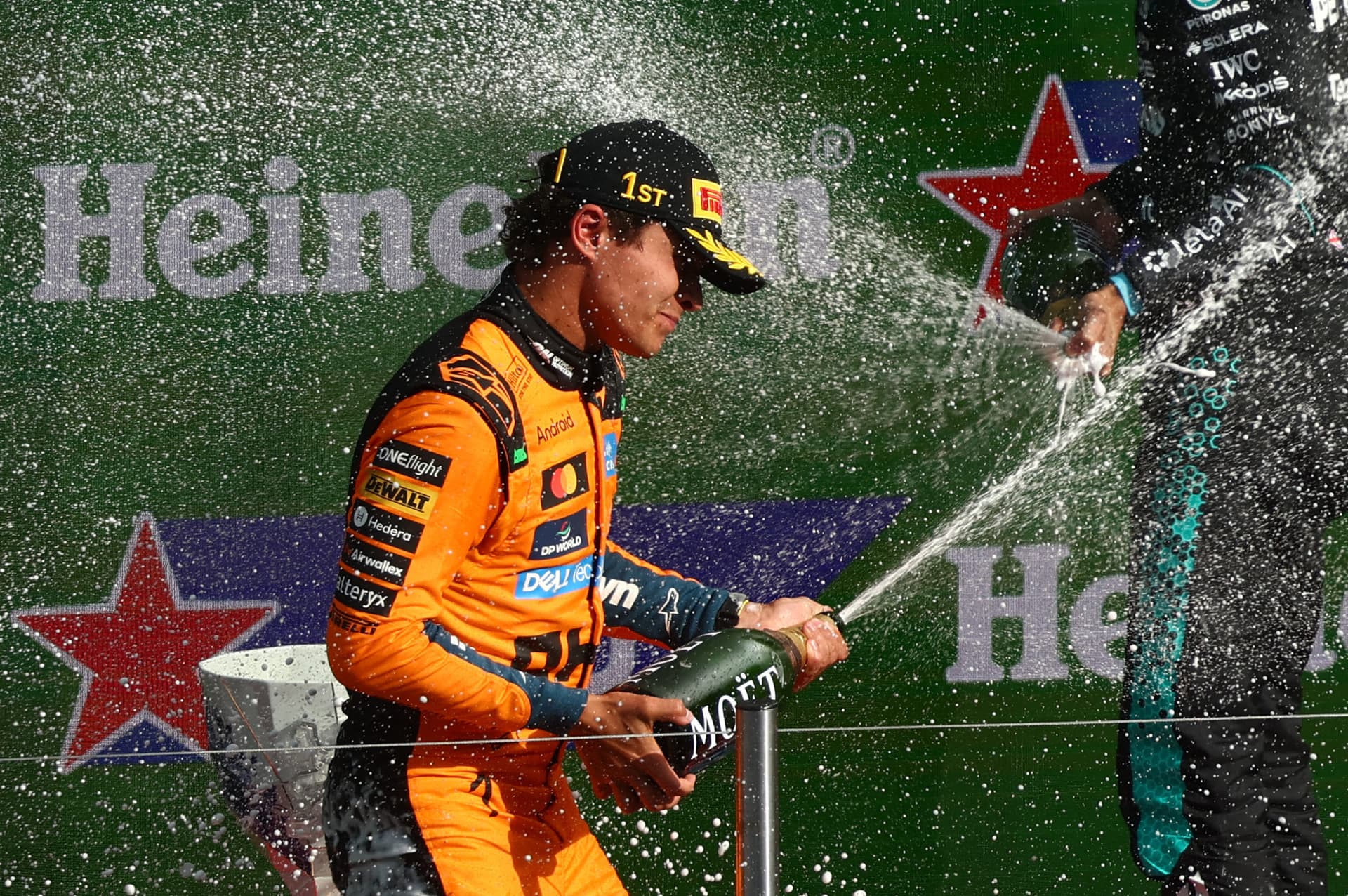 Lando Norris celebra su triunfo en el Gran Premio de Países Bajos 2026.