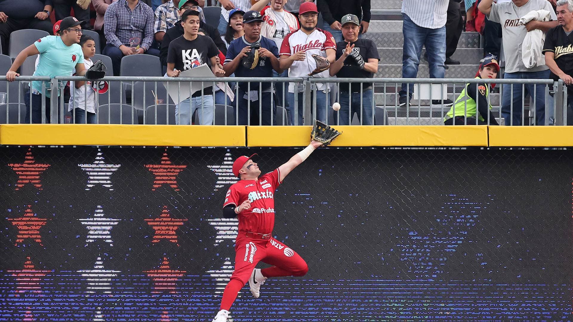 Los Diablos Rojos arrancarán la serie ente los Pericos de Puebla en el Estadio Alfredo Harp Helú
