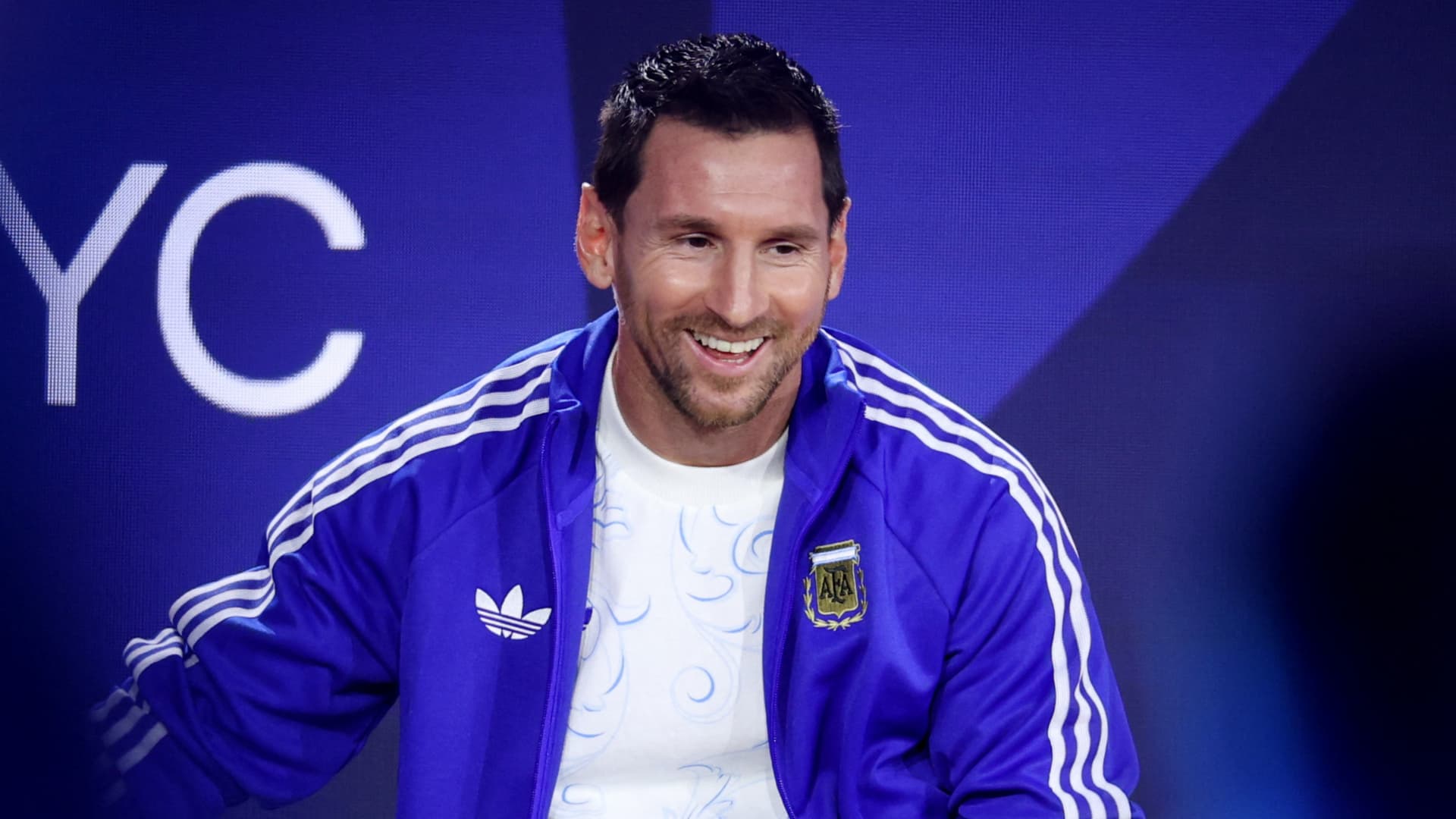 Lionel Messi durante un evento previo a la final del Mundial.