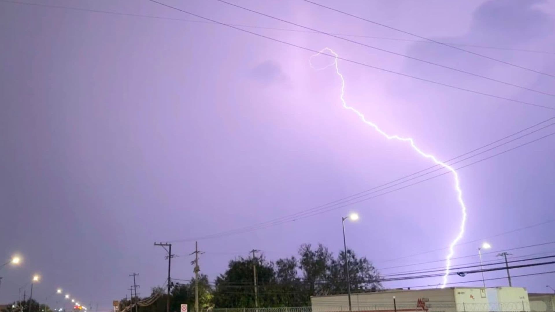 La lluvia duró cerca de una hora