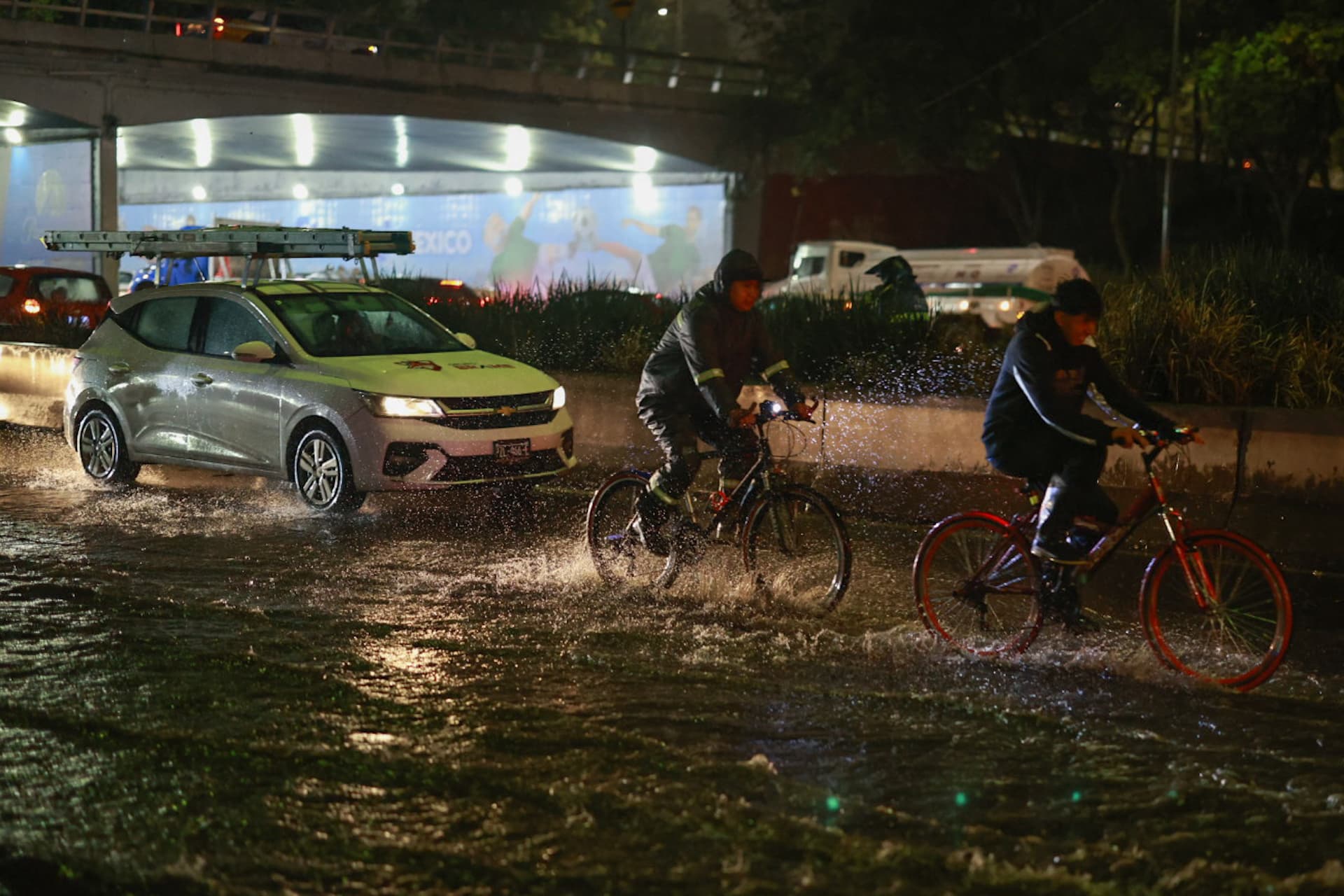 Lluvias en Viaducto Tlalpan