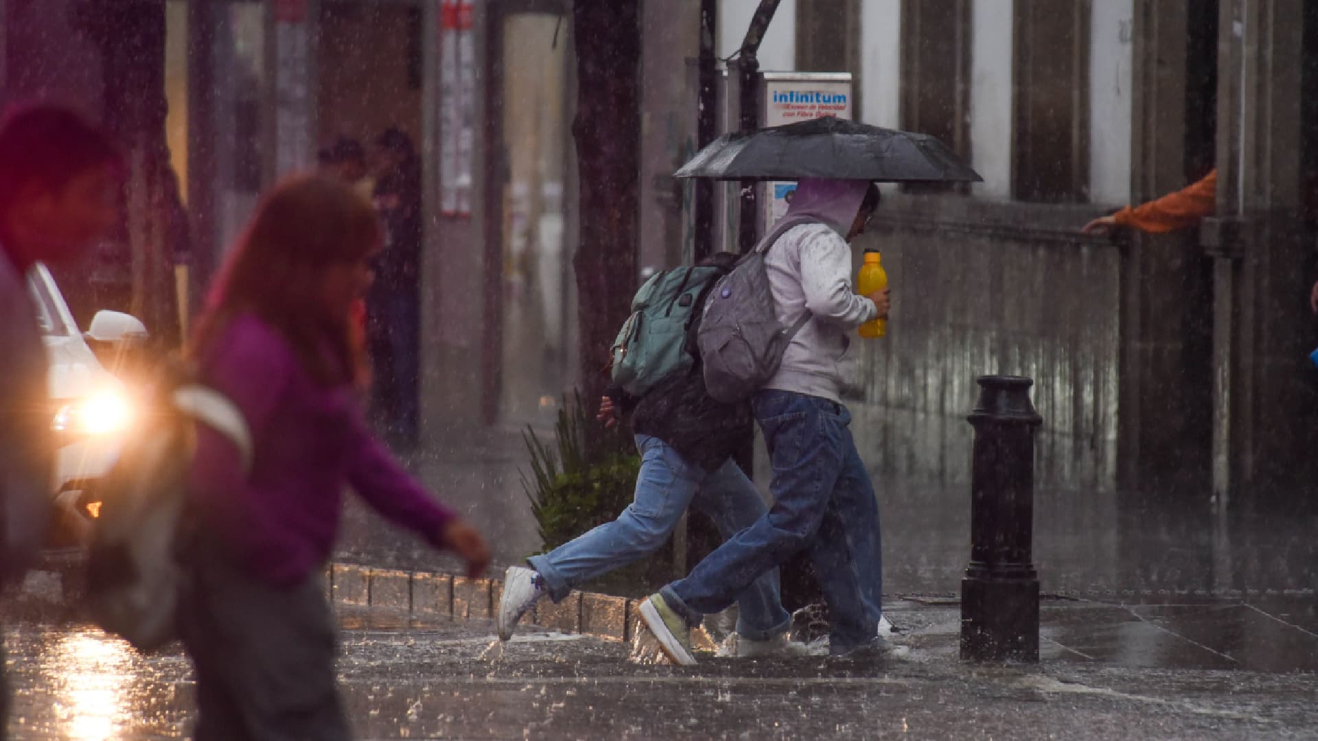 Para el lunes y martes se pronostican lluvias intensas en varios estados. Foto: Cuartoscuro
