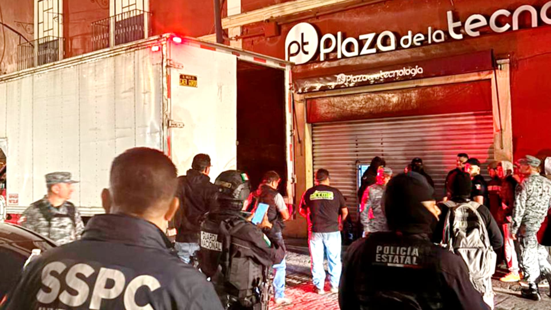 14 Locales Comerciales Asegurados Plaza de la Tecnología Centro Histórico Puebla