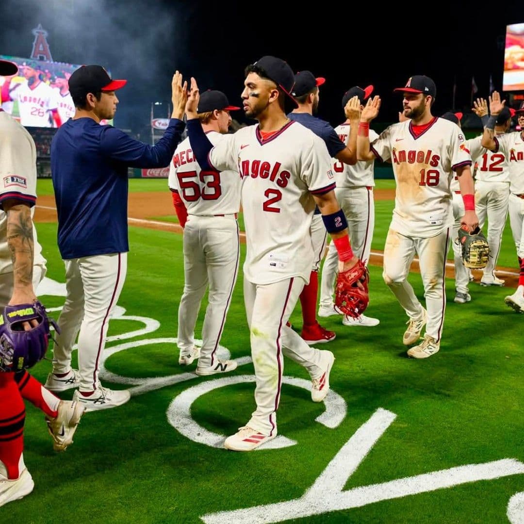Dueño de los Rams de la NFL Compra el Equipo de Beisbol Los Angeles Angels
