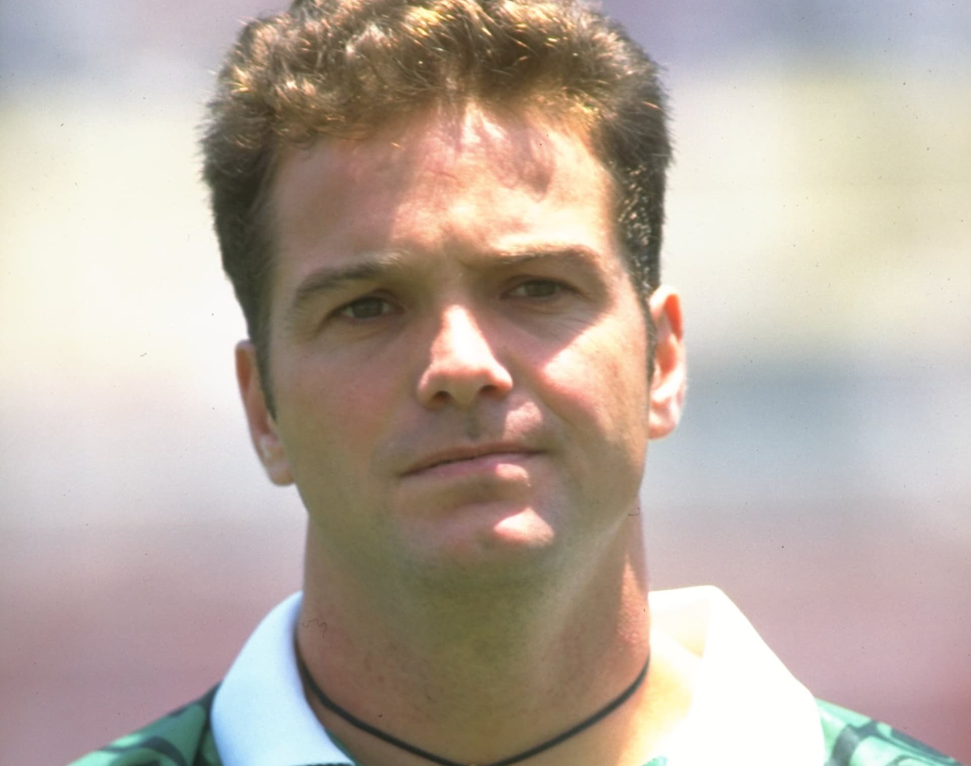 luis-garcia-futbolista-telenovela-lazos-de-amor-lucero