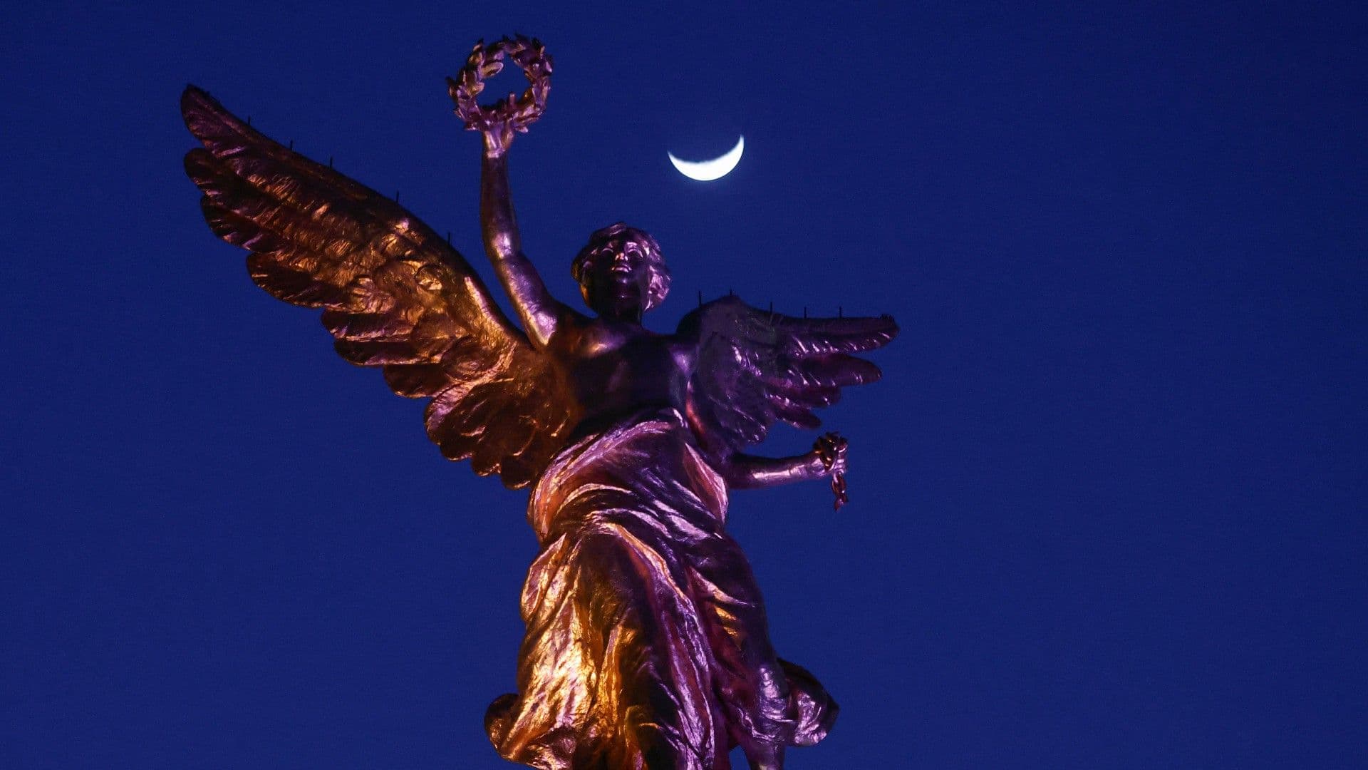 Luna en cuarto menguante desde la Ciudad de México