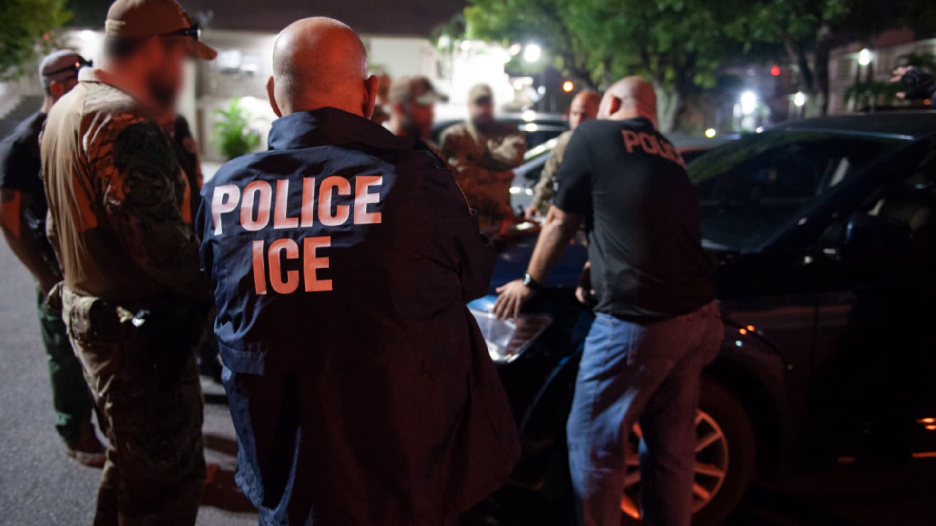 Mamdani Orienta a Migrantes en Español sobre Derechos y Cómo Protegerse del ICE