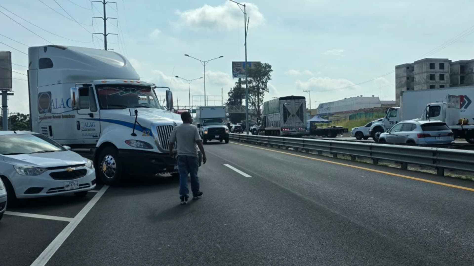 Manifestación transportistas carretera Zapotlanejo.