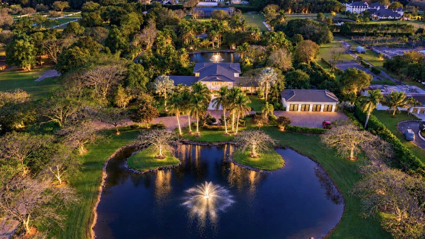Mansión de Juan Gabriel en Florida Pasa de Residencia a Resort para su Venta por Casi 39 MDD