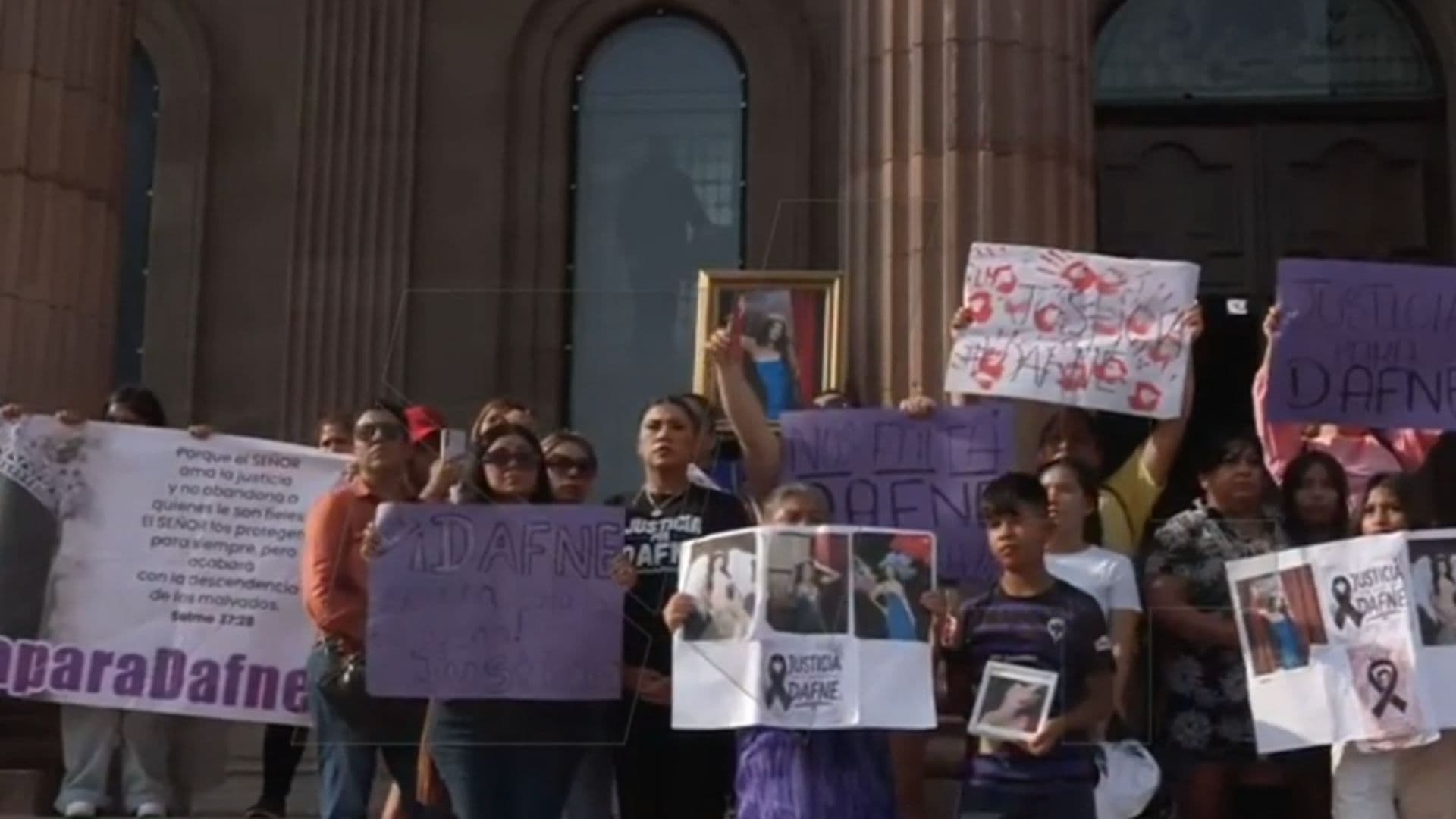 Exigen justicia por Dafne en Monterrey
