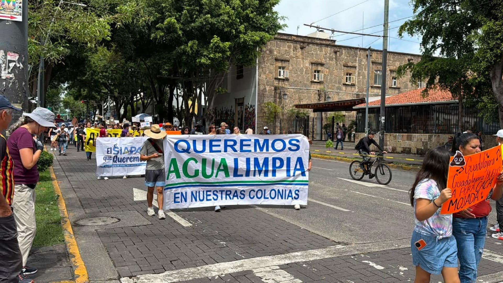 Mega marcha