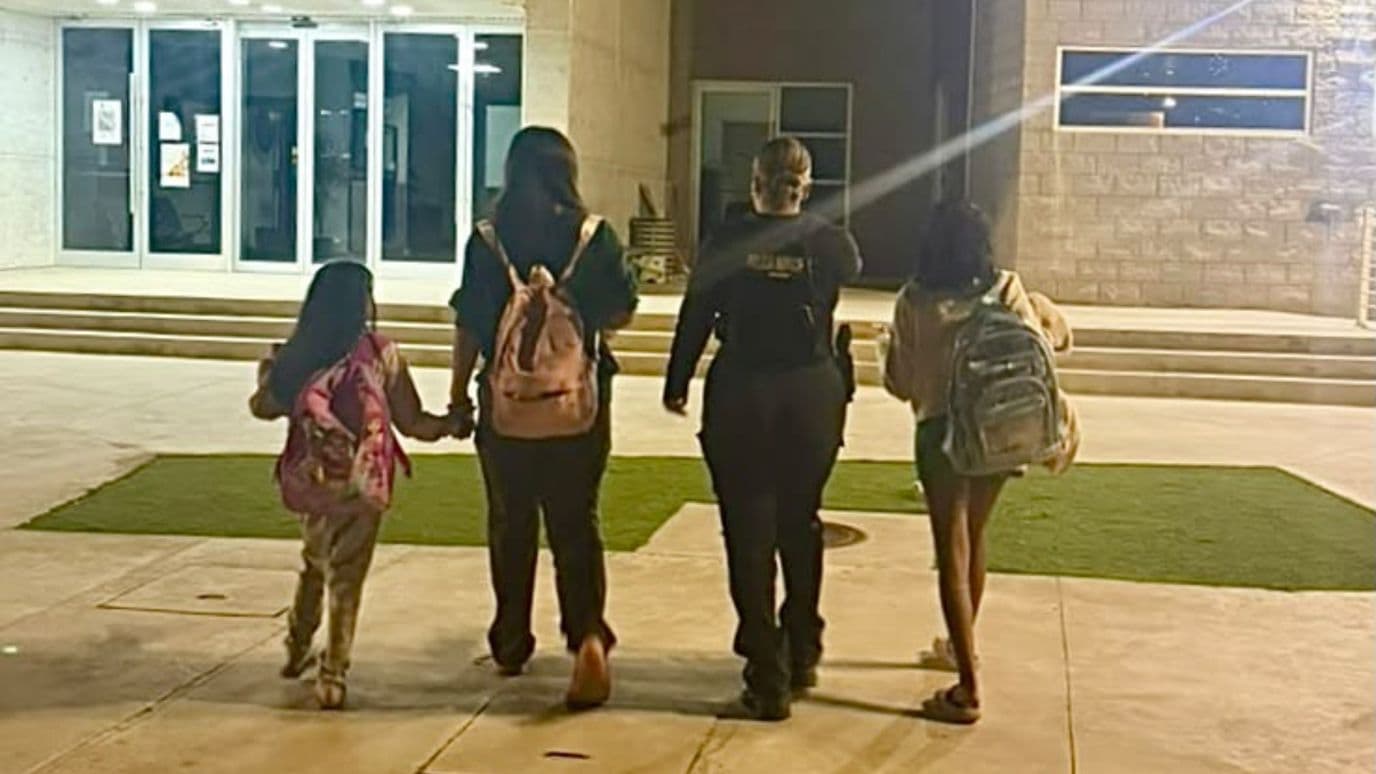 Localizan en Ensenada a Tres Hermanas que Huyeron de Tijuana por Presunta Violencia Familiar