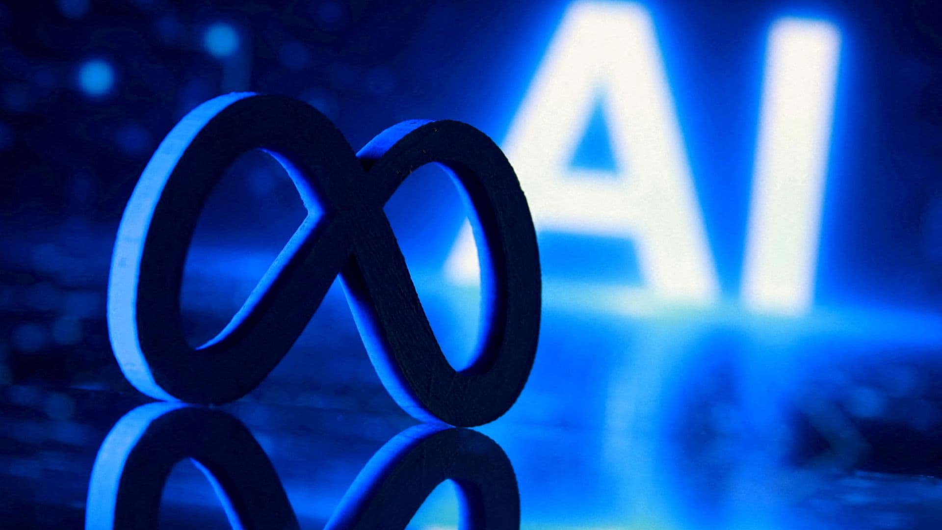 Ataques Autónomos de IA: Modelo de Meta Hackea Otra Empresa y Crece Temor por Bots Sin Control