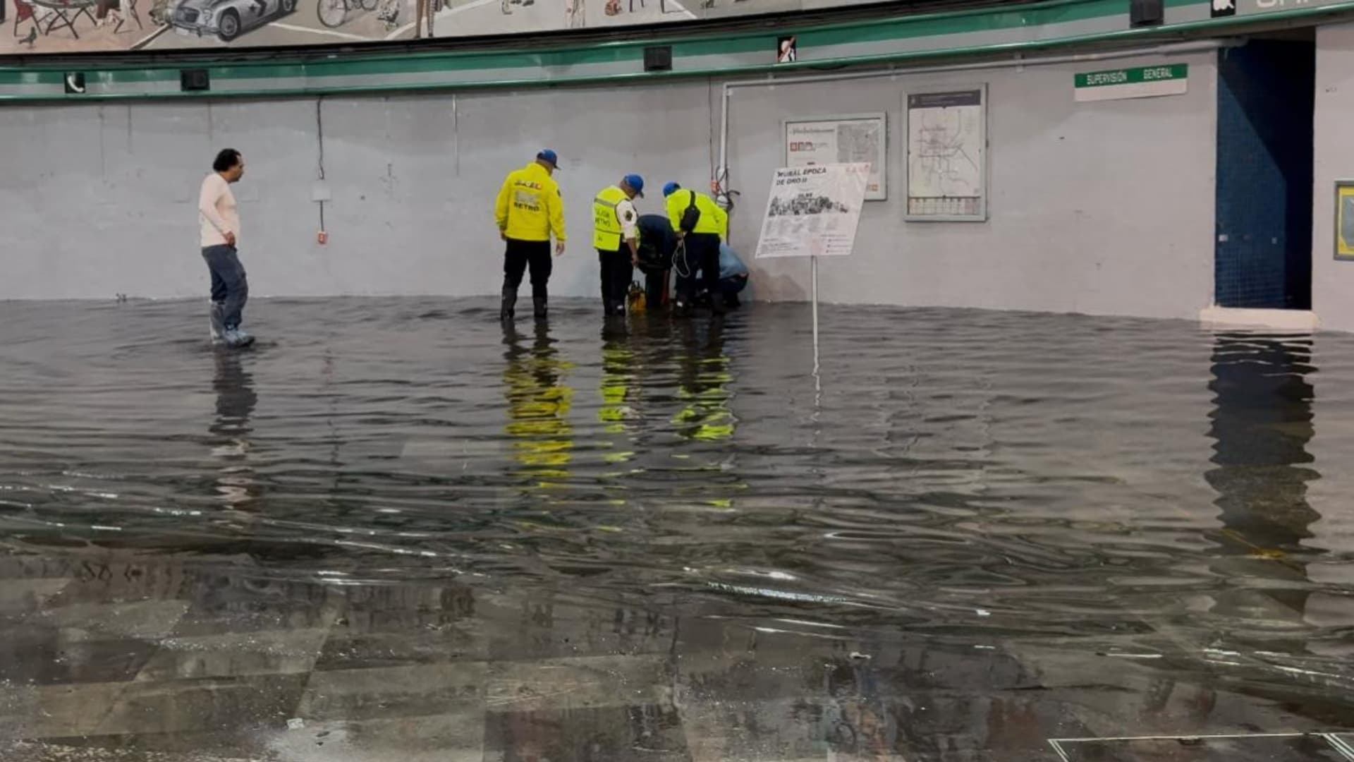 Inundación de la estación San Lázaro de la Línea B del Metro CDMX