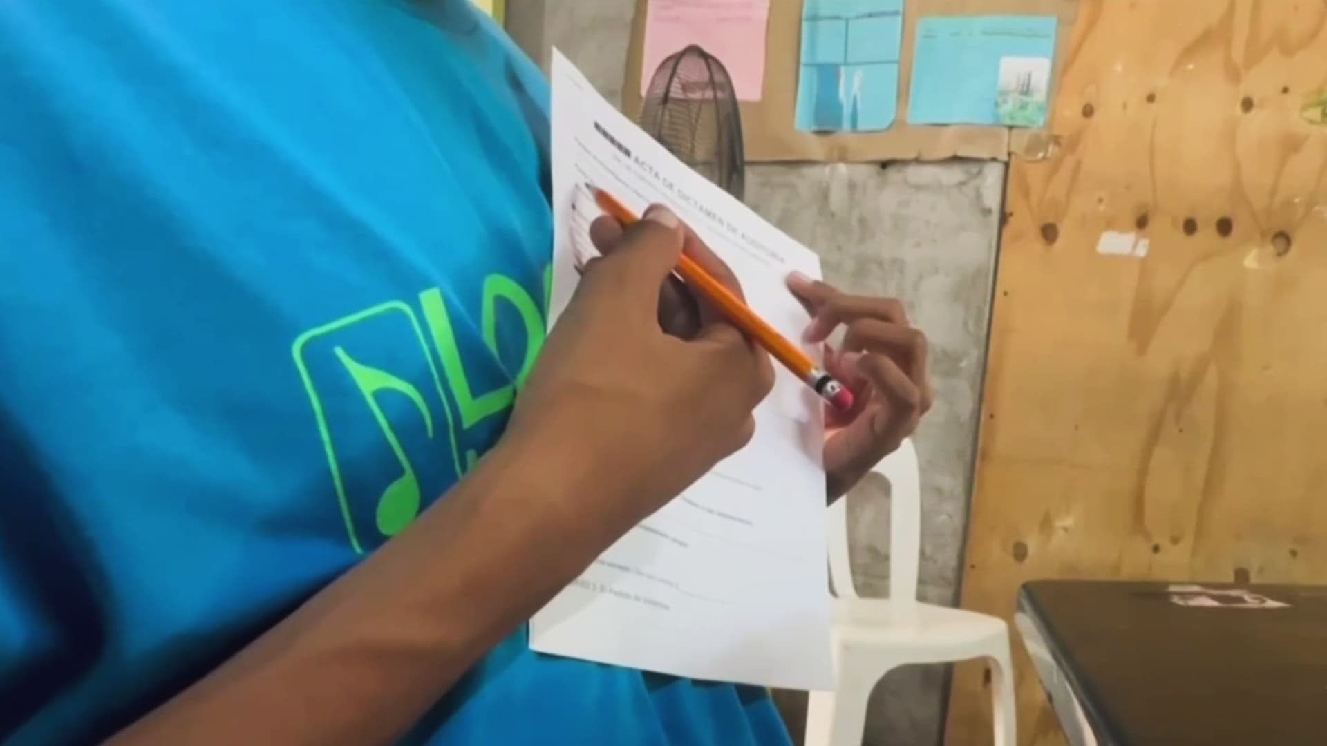Menor migrante en escuela de Chiapas.