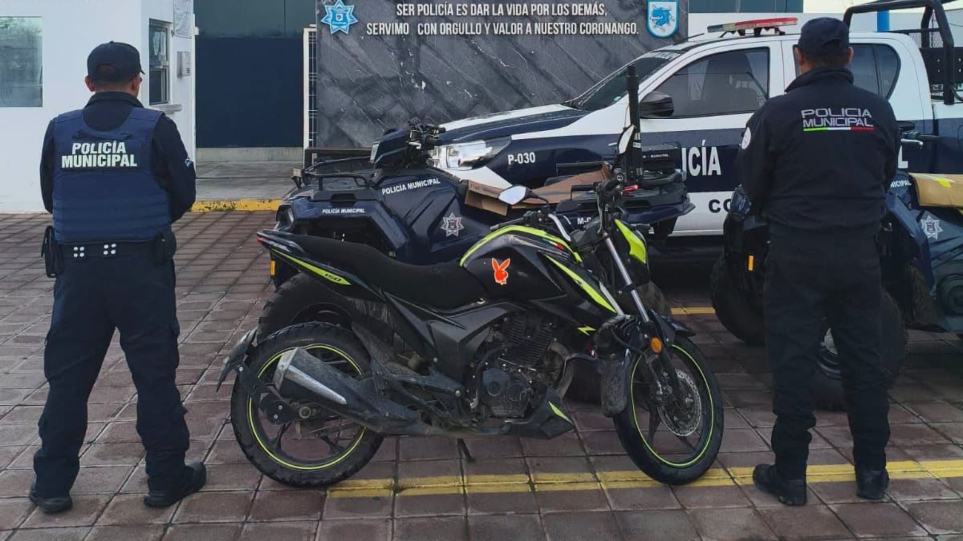 Motocicleta con reporte de robo recuperada en Coronango, Puebla.