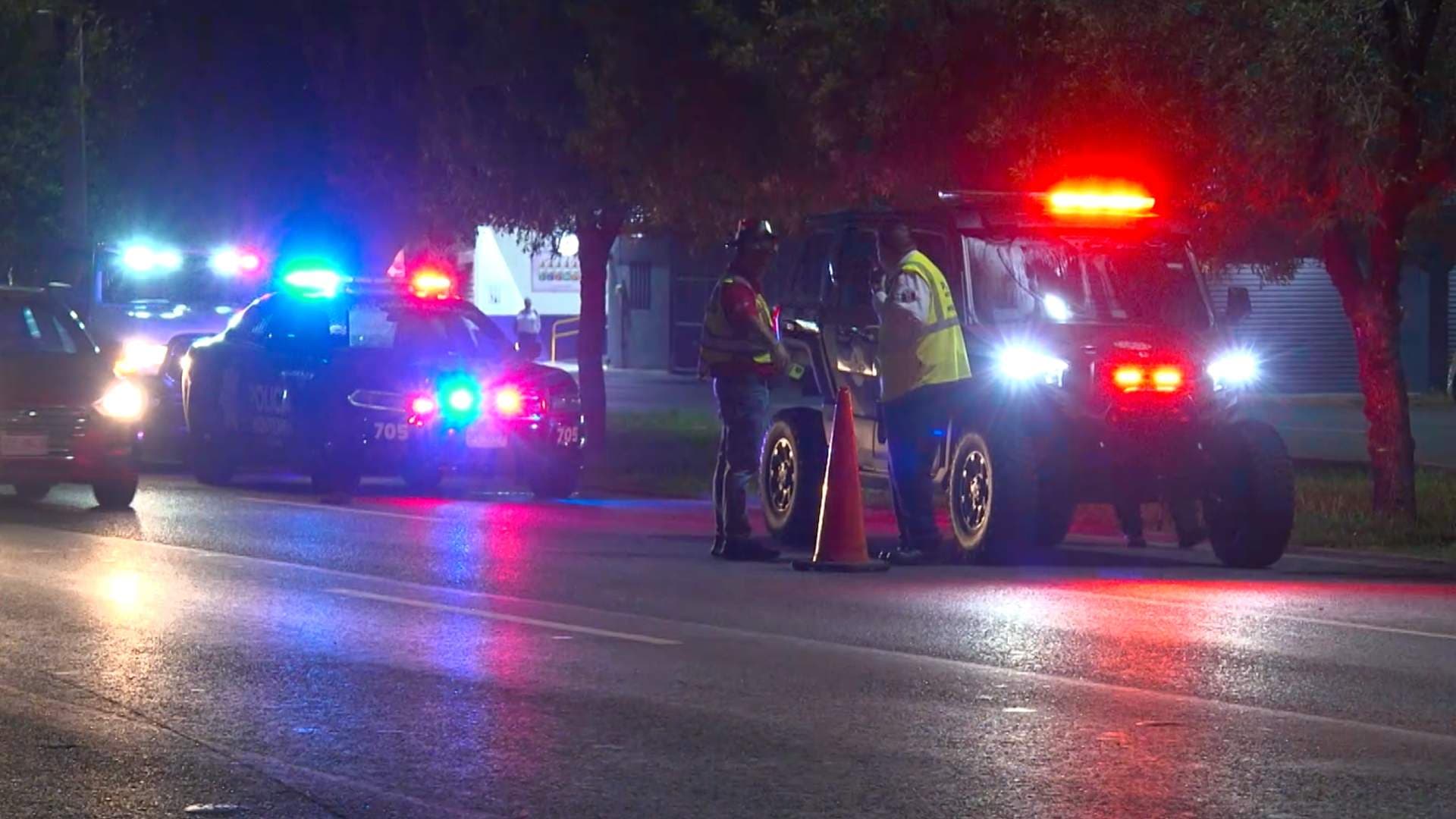 Muere hombre arrollado en avenida